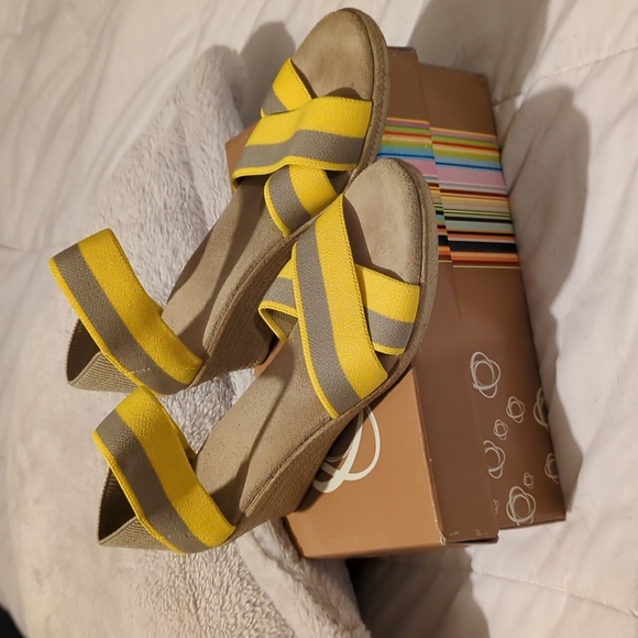 Espadrille wedge sandals, woman's size 39, like new - Picture 1 of 6